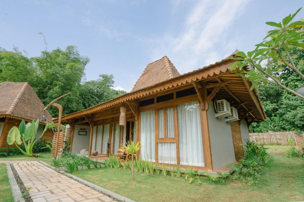 Hotel Chandaka Borobudur à Magelang Extérieur photo