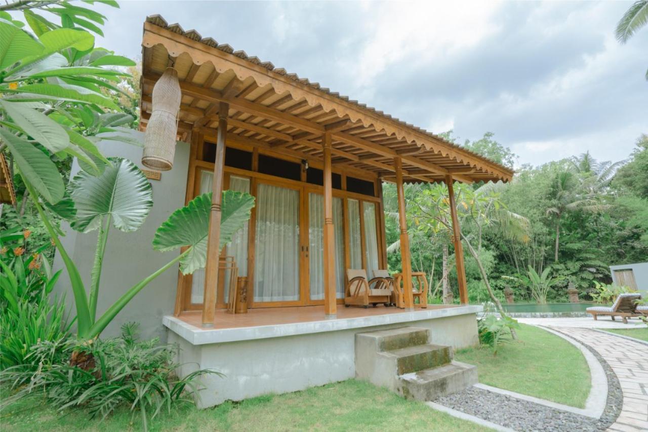 Hotel Chandaka Borobudur à Magelang Extérieur photo